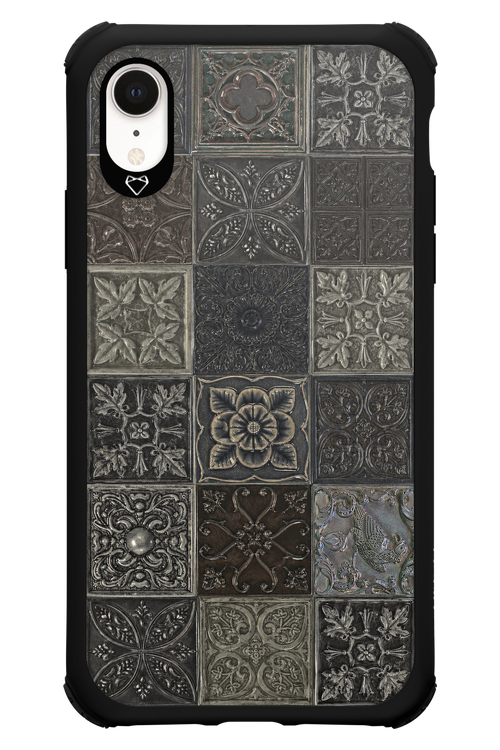 Tiles 2.0 - Apple iPhone XR