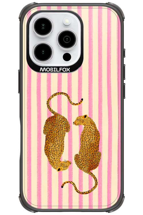 Retro Leo 2.0 - Apple iPhone 16 Pro