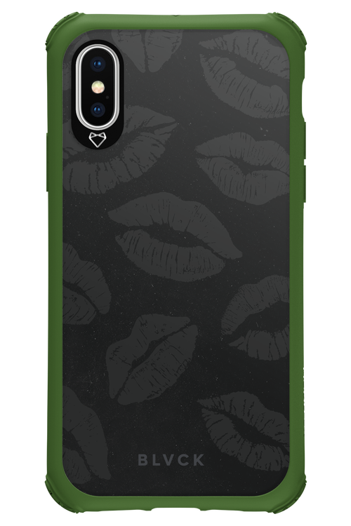 Dark Lips - Apple iPhone XS
