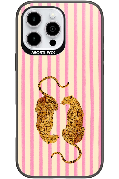 Retro Leo 2.0 - Apple iPhone 16 Pro Max