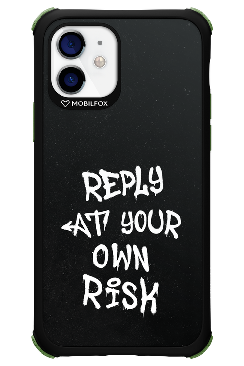 Risk Black 2.0 - Apple iPhone 12