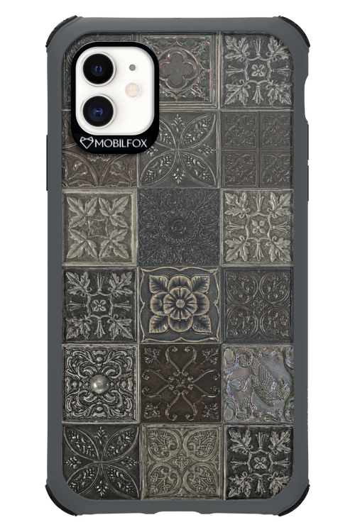Tiles 2.0 - Apple iPhone 11