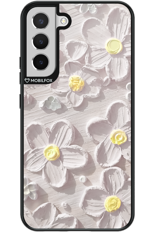 White Flowers - Samsung Galaxy S22+