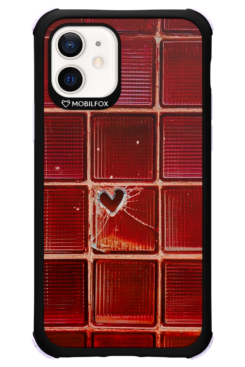 Heartbroken - Apple iPhone 12