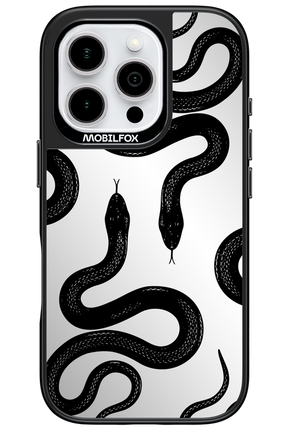 Black Mamba Mirror 2.0 - Apple iPhone 16 Pro