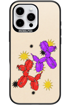 Dog Fight 2.0 - Apple iPhone 16 Pro Max