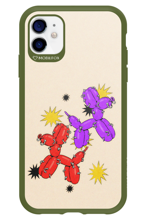 Dog Fight 2.0 - Apple iPhone 11