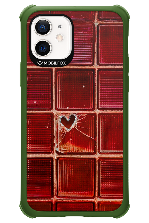 Heartbroken - Apple iPhone 12