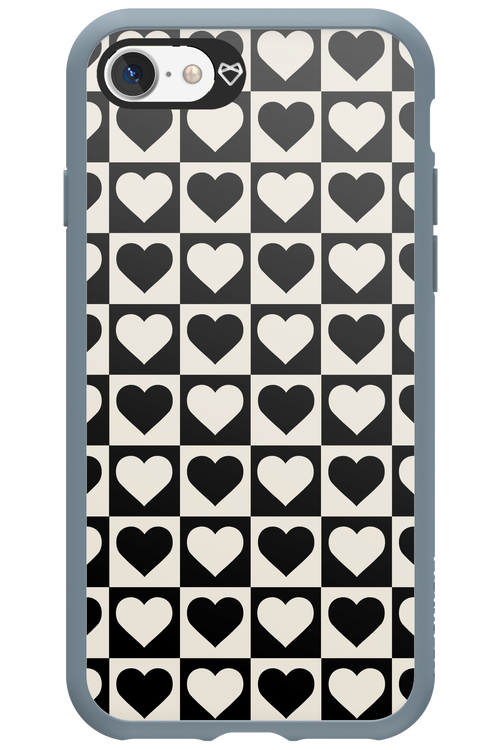 Checkered Heart - Apple iPhone 7