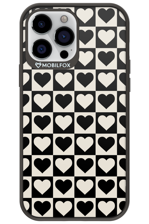 Checkered Heart - Apple iPhone 13 Pro Max