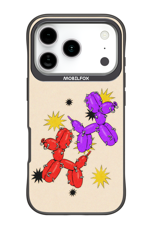 Dog Fight 2.0 - Apple iPhone 17 Pro