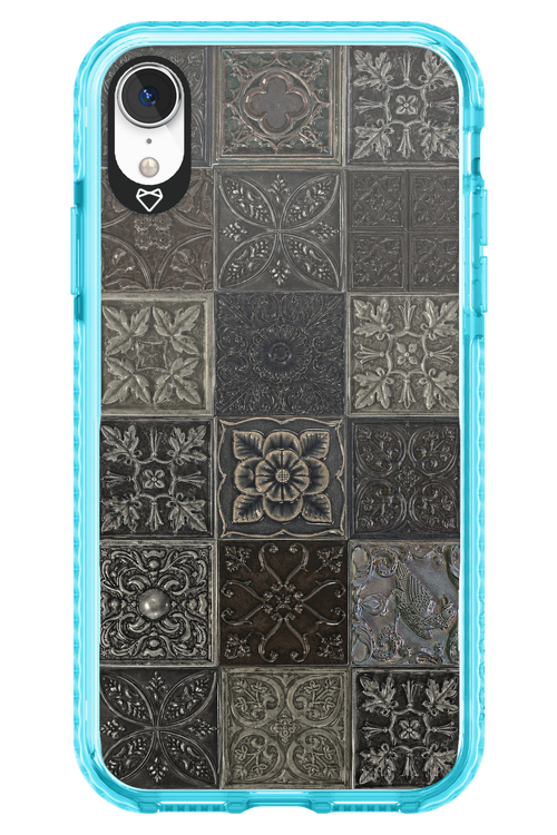 Tiles 2.0 - Apple iPhone XR