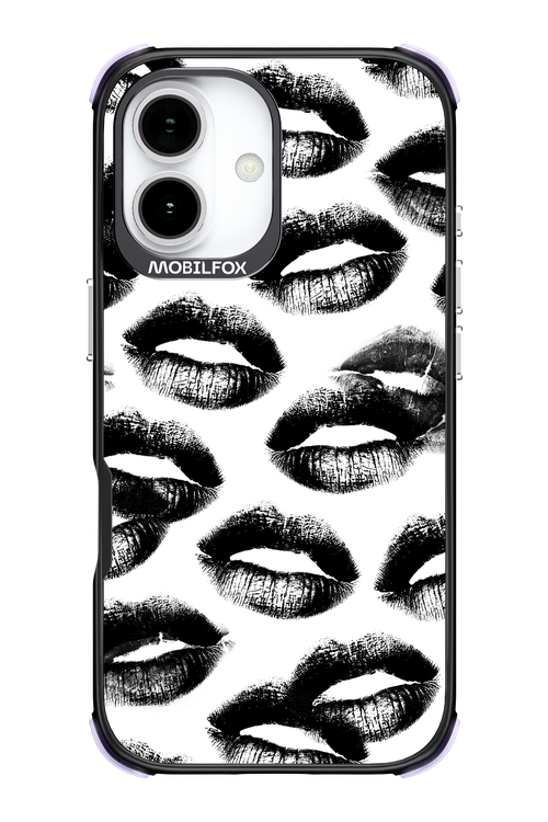 Ghost Kiss 2.0 - Apple iPhone 17