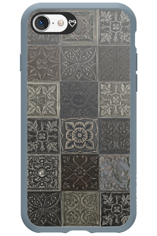 Tiles 2.0 - Apple iPhone 8