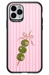 Girl Dinner 2.0 - Apple iPhone 11 Pro