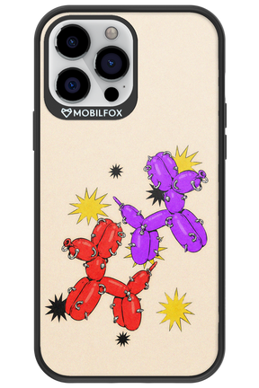 Dog Fight 2.0 - Apple iPhone 13 Pro Max