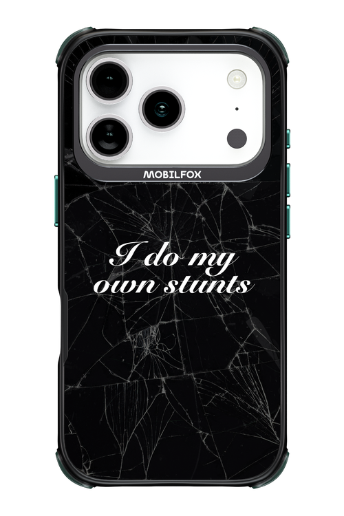 Stunts 2.0 - Apple iPhone 17 Pro