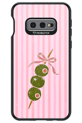 Girl Dinner 2.0 - Samsung Galaxy S10e