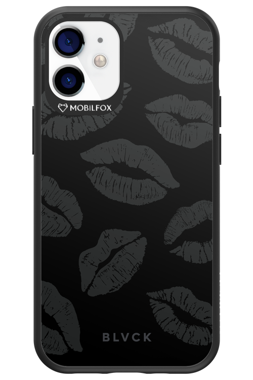 Dark Lips - Apple iPhone 12 Mini