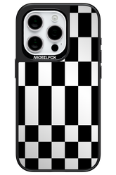 Chess Mirror 2.0 - Apple iPhone 15 Pro