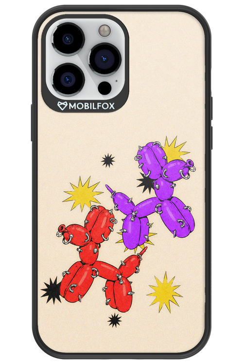 Dog Fight 2.0 - Apple iPhone 13 Pro Max
