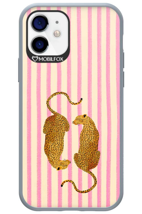 Retro Leo 2.0 - Apple iPhone 12