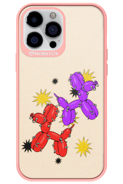 Dog Fight 2.0 - Apple iPhone 13 Pro Max