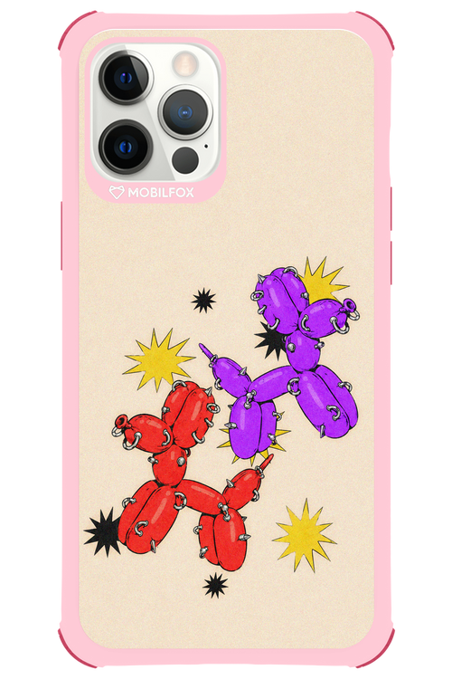 Dog Fight 2.0 - Apple iPhone 12 Pro Max