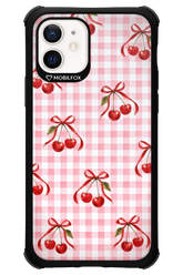 Pink Cherry Checked 2.0 - Apple iPhone 12