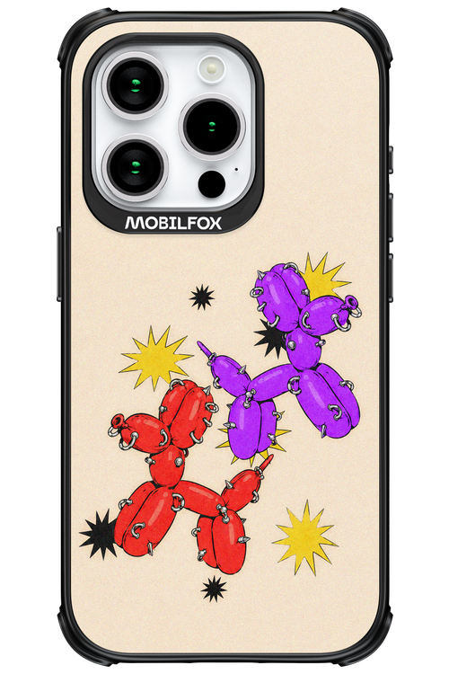 Dog Fight 2.0 - Apple iPhone 15 Pro