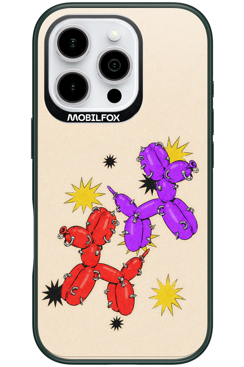 Dog Fight 2.0 - Apple iPhone 16 Pro