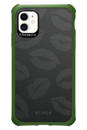 Dark Lips - Apple iPhone 11