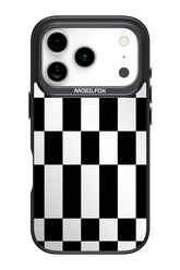 Chess Mirror 2.0 - Apple iPhone 17 Pro