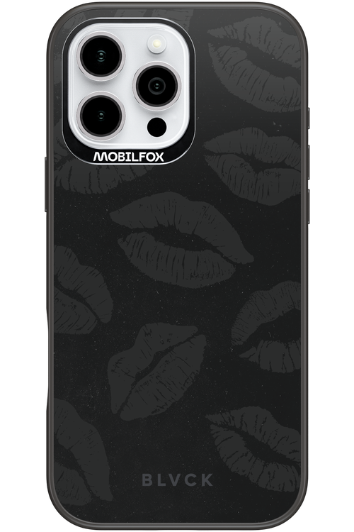 Dark Lips - Apple iPhone 16 Pro Max