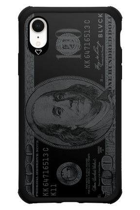 100 - Apple iPhone XR