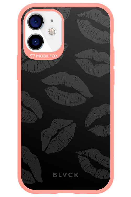 Dark Lips - Apple iPhone 12 Mini