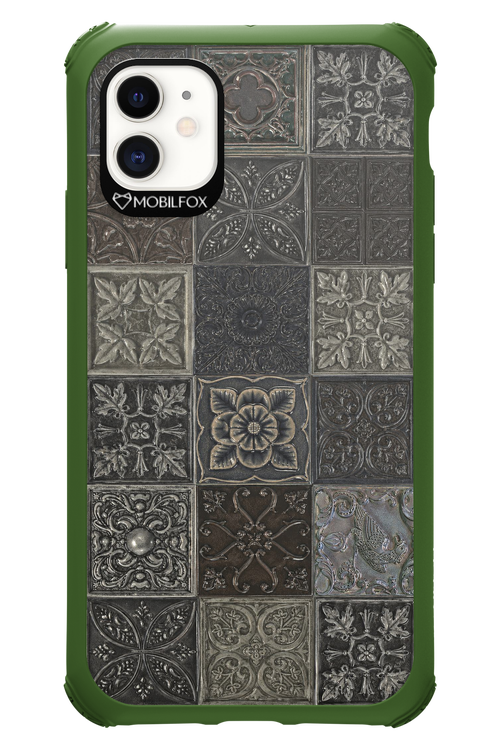 Tiles 2.0 - Apple iPhone 11