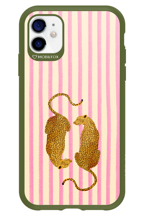 Retro Leo 2.0 - Apple iPhone 11