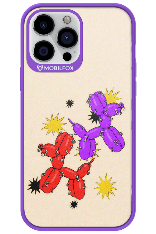 Dog Fight 2.0 - Apple iPhone 13 Pro Max