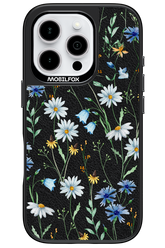 Flower Leather 2.0 - Apple iPhone 16 Pro