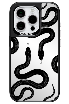 Black Mamba Mirror 2.0 - Apple iPhone 15 Pro