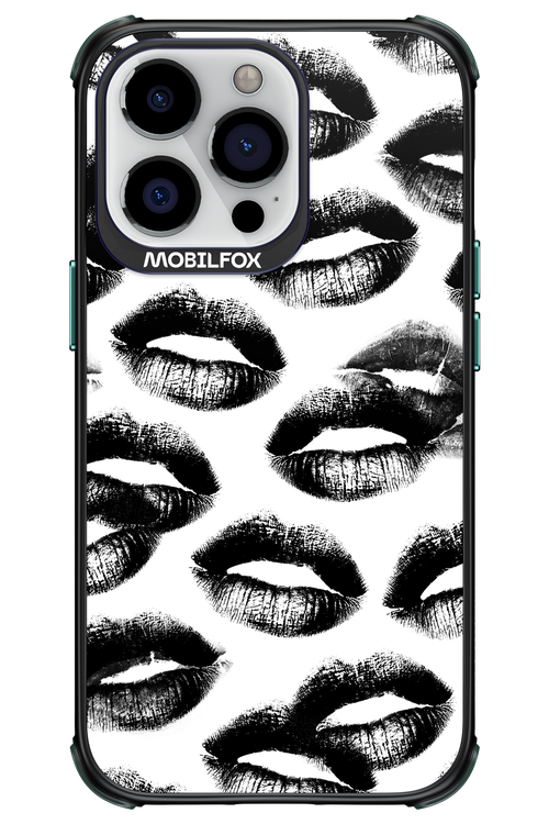 Ghost Kiss 2.0 - Apple iPhone 13 Pro