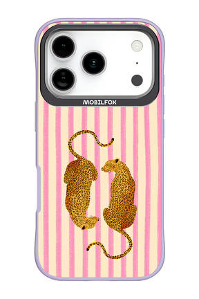 Retro Leo 2.0 - Apple iPhone 17 Pro