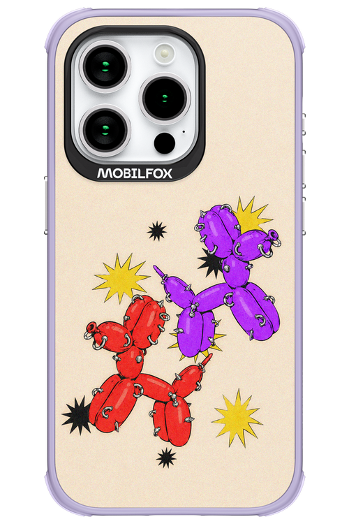 Dog Fight 2.0 - Apple iPhone 15 Pro